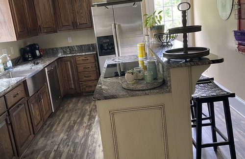 Staley Otro | Family Farmhouse