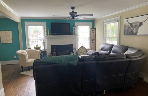Staley Otro | Family Farmhouse