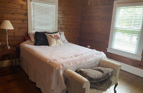 Staley Otro | Family Farmhouse