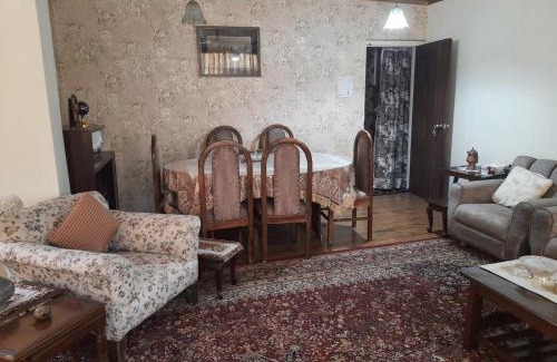 Srinagar Casa | Family Floor at Riverside B&B