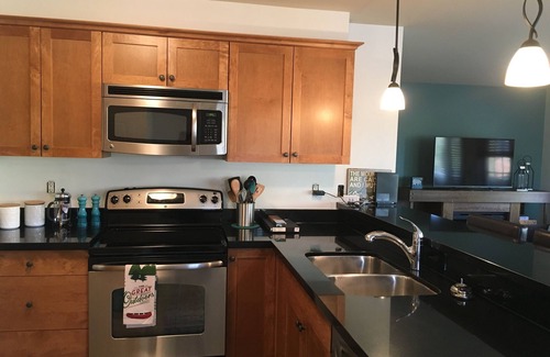Golden Casa | Casa adosada familiar de 2 dormitorios + 1 baño (para 5) en Kicking Horse Mtn