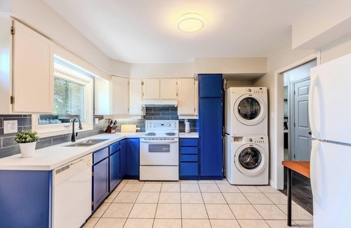Hamilton Apartamento | Family-Friendly 2BR Sleeps 6