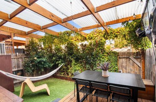Moonee Ponds Casa | Family Friendly 3-Bed with Courtyard & Parking