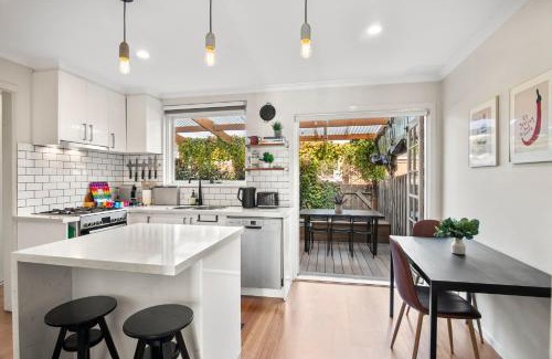 Moonee Ponds Casa | Family Friendly 3-Bed with Courtyard & Parking