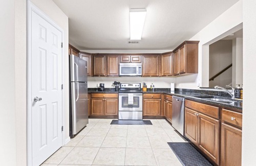 West Arlington Casa | Family-Friendly 3-BR, 10 Min from AT&T Stadium