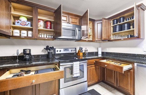 West Arlington Casa | Family-Friendly 3-BR, 10 Min from AT&T Stadium