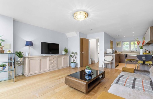 Greenhithe Casa | Garden Heart of Bluewater Shopping centre