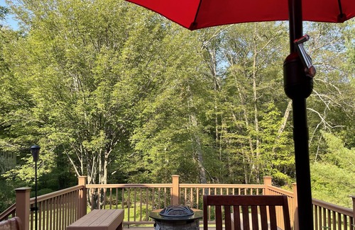 Essex Junction Casa | Family friendly 4BR, 3 Full Bath house. Only 30 minutes to ski slopes, downtown.