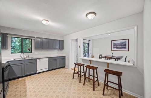 Mint Hill Casa | Family-Friendly 4BR Home in Mint Hill – Safe, Spacious & Serene!