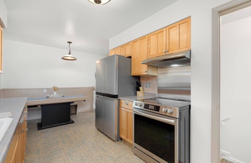 Longmont Casa | Family Friendly, AC, Covered Patio, Fenced Yard, Clean and Comfortable.