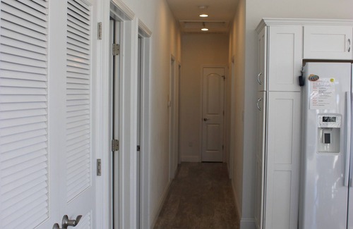 Ocean Beach III Casa | Family-Friendly Beach Cottage, sleeps 10!