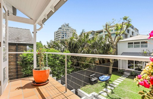 Bronte Casa | Family friendly Bronte Beach House