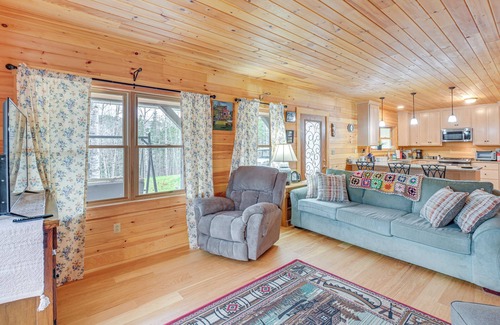 Brooks Casa | Family-Friendly Brooks Gem w/ Spacious Yard!