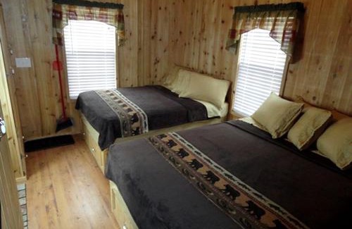 Sundance Casa | Family-Friendly Cabin Surrounded by Small Town Charm in Sundance, Wyoming