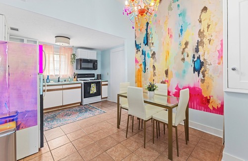 Columbus Casa | Colorful Historic Uptown Home close to Hospitals, Ft Benning/Moore and CSU