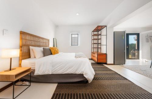 Umhlali Beach Apartamento | Family Friendly Downstairs Room, Close to Beach