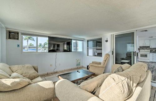 Englewood South Casa | Family-Friendly Englewood Rental with Canal Views!