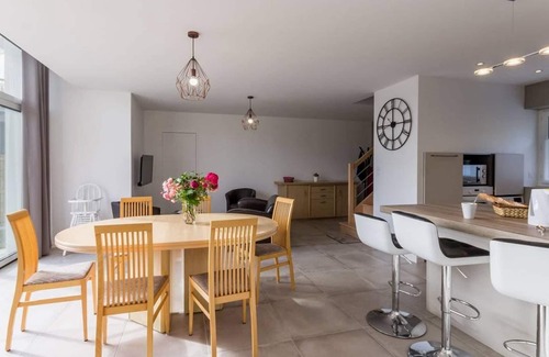 Pornic Cabaña | Casa rural renovada con jardín, terraza y wifi en Pornic, cerca de playa y comercios