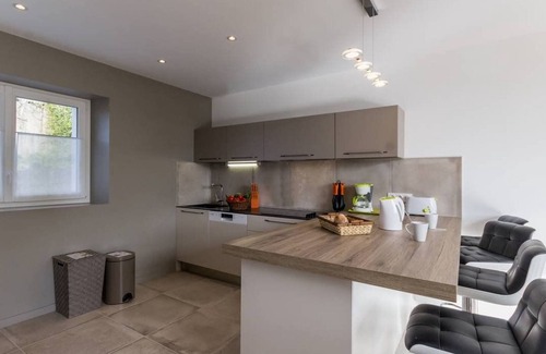 Pornic Cabaña | Casa rural renovada con jardín, terraza y wifi en Pornic, cerca de playa y comercios