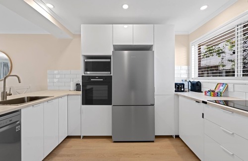 Mooloolaba Apartamento | Family-Friendly Flat with Balcony Views