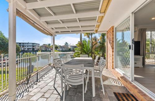 Mooloolaba Apartamento | Family-Friendly Flat with Balcony Views