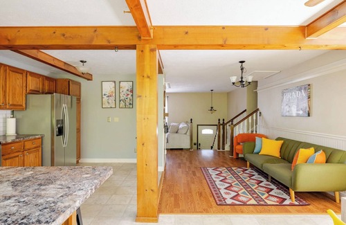 North Central Westminster Casa | Family Friendly | Game Room | KING BED |Deck&Grill