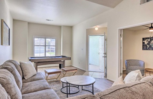 Greenacres Casa | Family-Friendly Getaway Community Amenities!