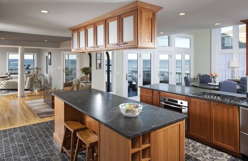 Scituate Casa | Hermosa propiedad familiar frente al mar con las mejores vistas.
