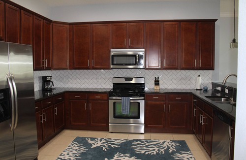 Indian Shores Casa | Family friendly house, w/ elevator, hot tub, and easy walk to beach!