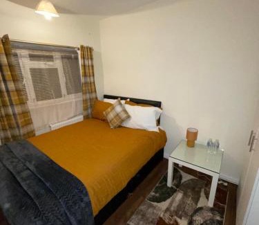 Turkey Street Casa | Family-friendly home in London