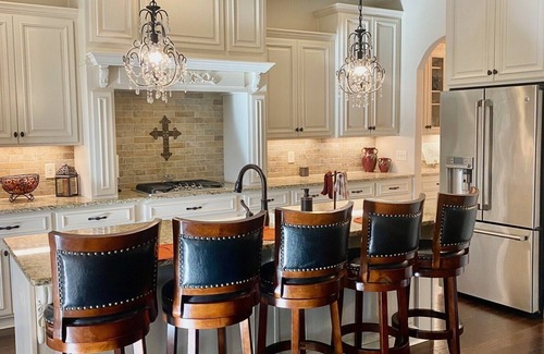Auburn Casa | Family friendly home located near Auburn University campus.