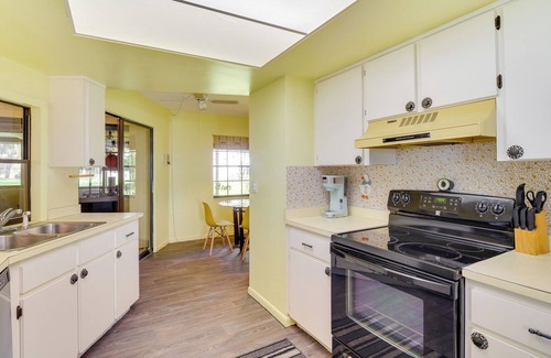 Florida South Atlantic Coast Casa | Family-Friendly Home on Lake Tulane: Great Views!