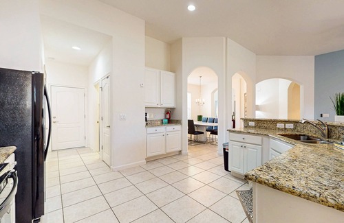 Watersong Casa | Family-Friendly Home w/ Private Pool Spa, Game Room, WiFi & AC - Dogs OK