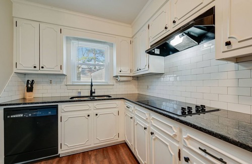 Winterville Casa | Family Friendly House with GAME ROOM in Heart of Winterville!