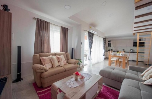 Biokovsko Selo Casa | Casa familiar con piscina Zagvozd, Zagora (K-20945)