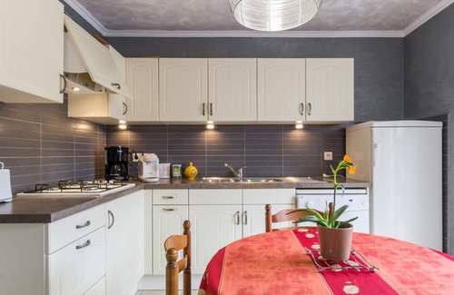 Pontorson Cabaña | Family-Friendly House near Mont St-Michel with Terrace and Modern Amenities