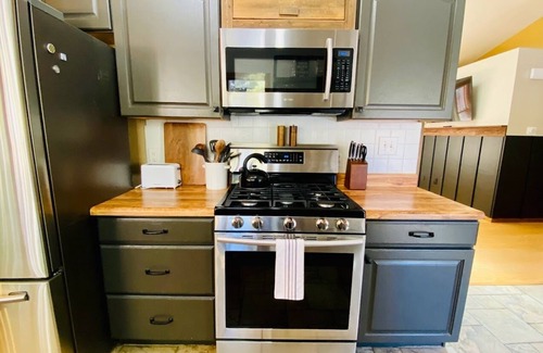 Black Hawk Casa | Family-Friendly | Kayaks | Bonfire | BBQ @PineTreeLodge