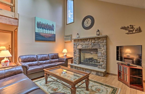 Lake Ariel Casa | Family-Friendly Lake Ariel Retreat with Pool Access!