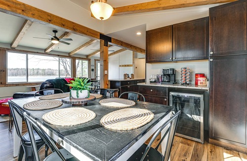 Tomahawk Cabina | Family-Friendly Lakefront Retreat in Tomahawk!