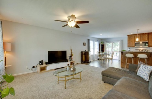 Lansing Casa | Family-Friendly Lansing Home with Covered Balcony!