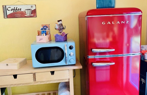 Winslow Reserve Cabaña | Family-friendly, Late Check-Out, Steps to Beach, Beach Equipment, Laundry, BBQ