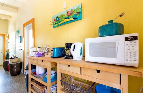 Winslow Reserve Cabaña | Family-friendly, Late Check-Out, Steps to Beach, Beach Equipment, Laundry, BBQ