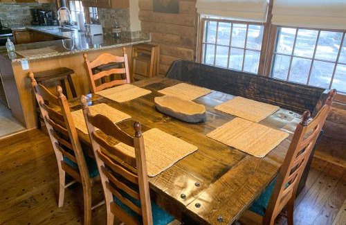 McGaheysville Casa | Family-Friendly Massanutten Home with Slope Views!