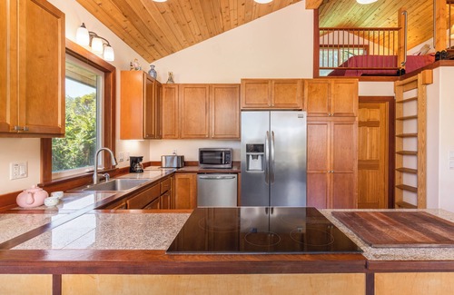 Hawi Cabaña | Cottage con vista al mar, ideal para familias y romántico, en una finca privada de 10 acres