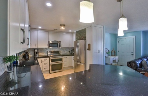 Winter Woods Casa | Family-friendly Poolside Paradise 4bd/2bth