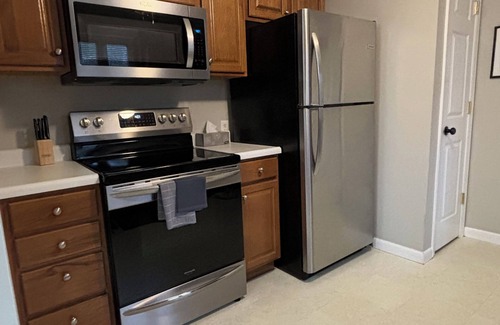 Bloomington Casa | Family Friendly ranch home just 8 minutes from Illinois State University