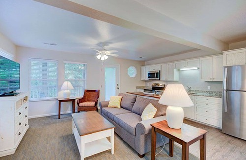 Sea Scape Condominio | Family Friendly Resort Condo - Great Outer Banks Location, Cozy, Lots Of Activities