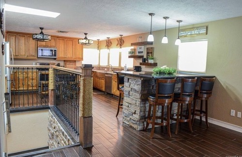 Homosassa Casa | Family Friendly Scalloping Dream with 30ft of Dockage!