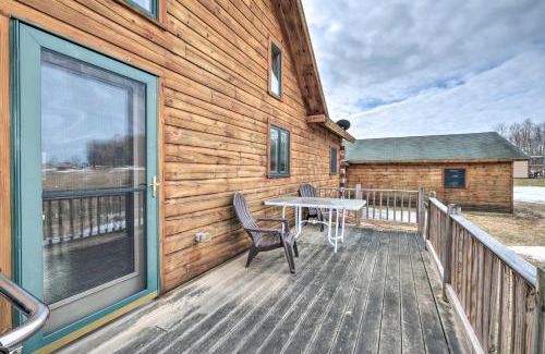 Troy Casa | Family-Friendly Troy Getaway with Furnished Deck!