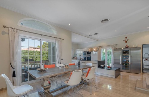 Santa Ponsa Chalet De Esquí | Villa Tres Reyes, ideal para familias, con una amplia área de piscina